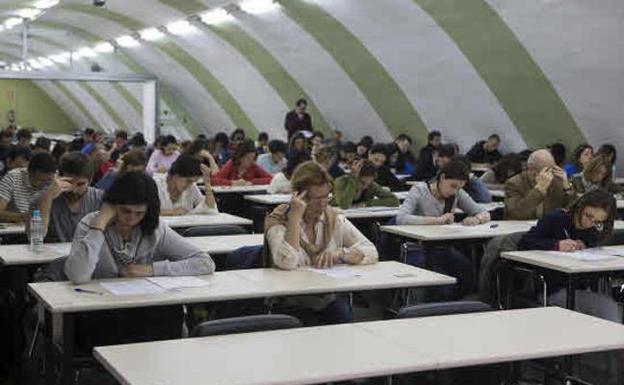 Comienzan Los Exámenes De Septiembre En La Universidad A Distancia El Comercio Diario De Asturias 4912